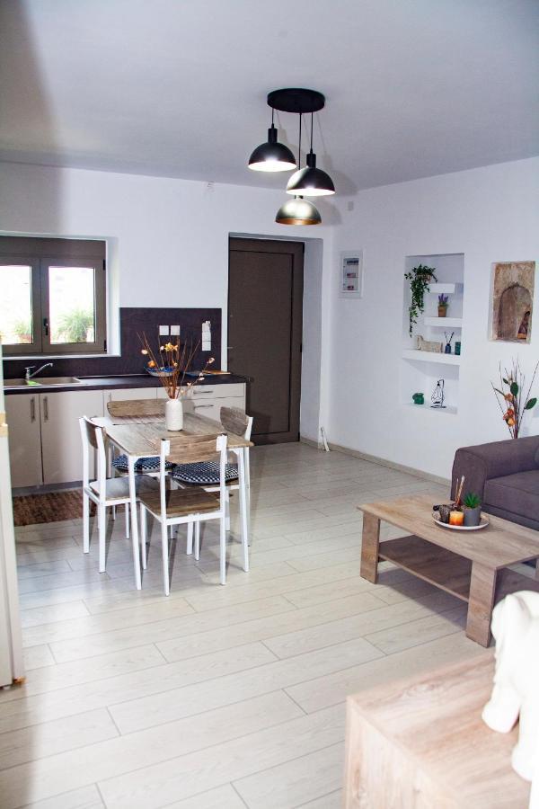 Aelia Villa Agios Vlasios  Ngoại thất bức ảnh
